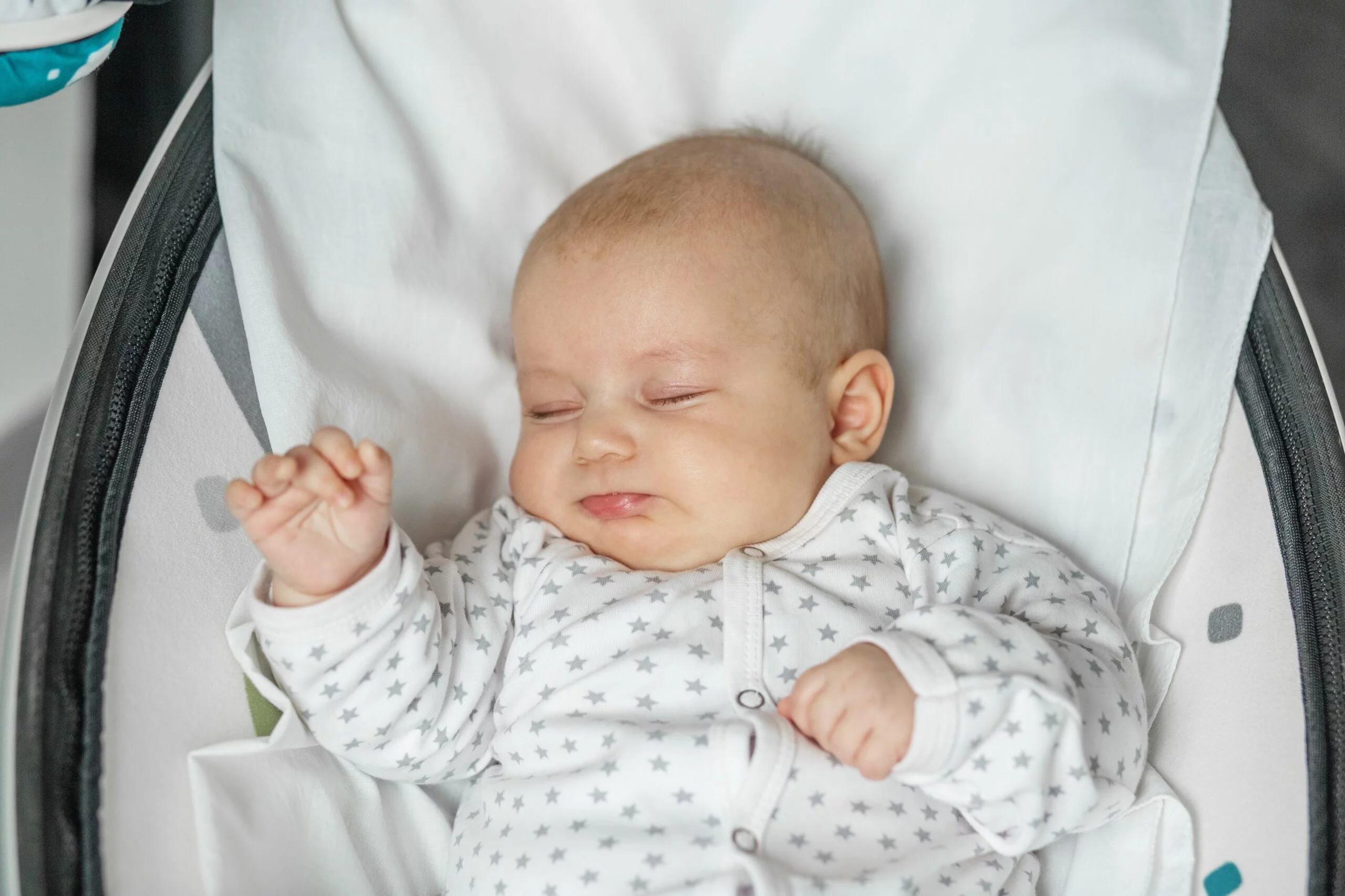 newborn sleep cycle